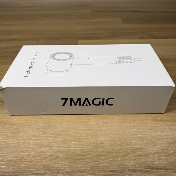 NIB 7Magic Purple Ionic Hair Dryer with Smoothing Attachment - Picture 3 of 6